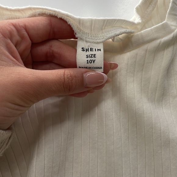 White cropped t-shirt - Picture 3 of 3